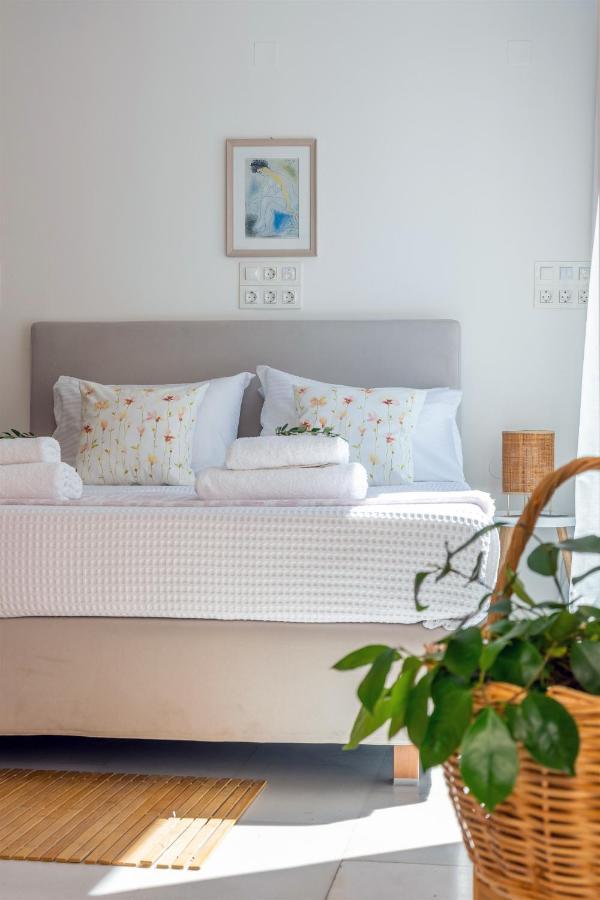 Theseus Zen Luxury Suite - Natural Living Iraklio Exterior foto